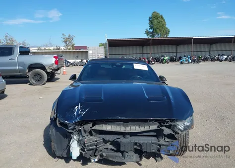 2022 Ford Mustang Ecoboost Premium z USA, uszkodzony, nr VIN 1FATP8UH6N5102183